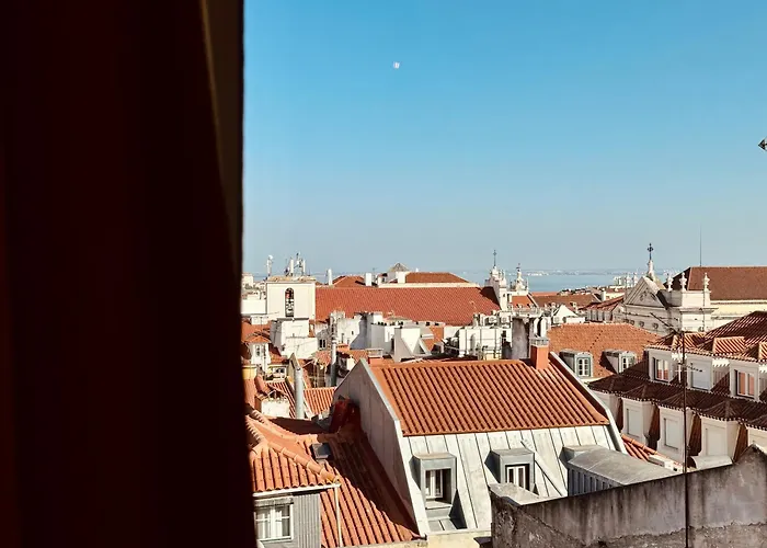 Hotel Friendly Hills Bairro Alto Lisbona